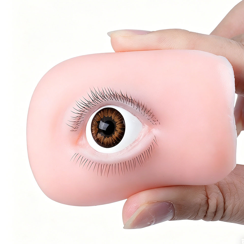 Nowa szkoleniowa główka maneki – Eyelash Extension Open Eye recenzja i cena